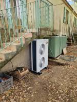 Voici l'installation d'une Pompe A Chaleur ARISTON  Nimbus 90S  en remplacement d'une Chaudière à Cadenet dans le Vaucluse 
